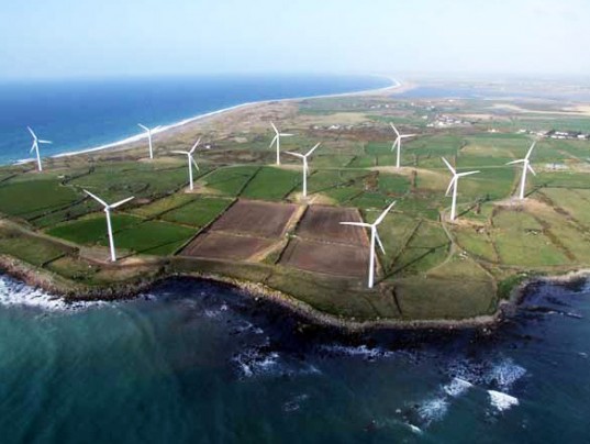 Empresas amenazan con un recorte en inversiones en Reino Unido si el Gobierno no fomenta las renovables