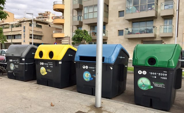 Palma de Mallorca recoge propuestas para elaborar el reglamento del servicio de recogida de residuos comerciales