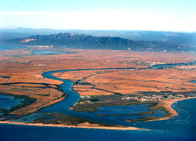 Doñana recibe la medalla del Club Mejane por su vínculo con el Parque francés de la Camarga