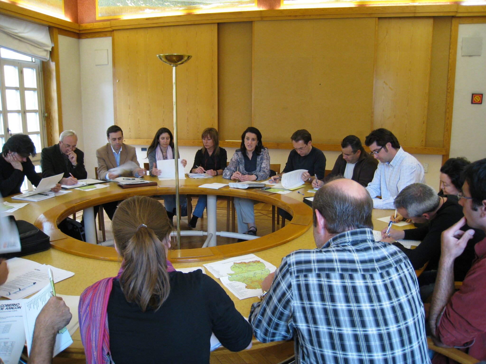 El Departamento de Medio Ambiente trabaja en la elaboración de un decreto para el pago de indemnizaciones a ganaderos por los daños ocasionados por buitres