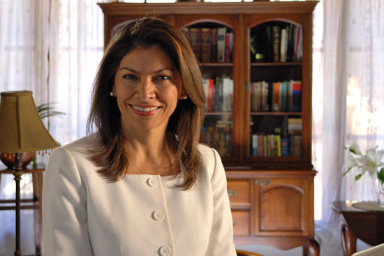 Presidenta de Costa Rica recibirá premio por protección de océanos