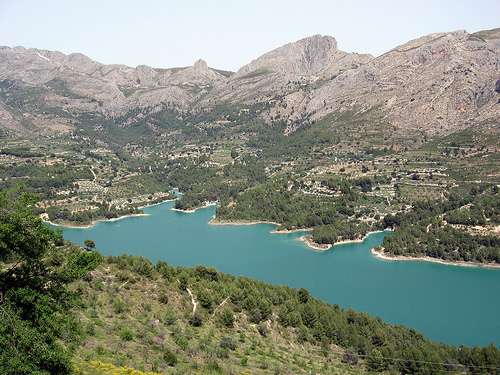 Trabajos de restauración en la Sierra Mariola (Alicante)