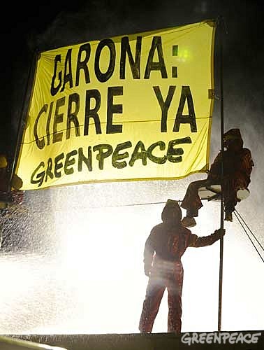 Condena de 6.000 euros a los activistas de Greenpeace por pedir el cierre de Garoña