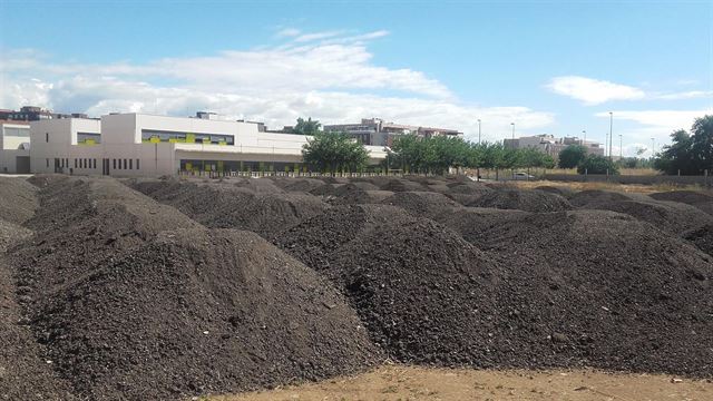El asfalto almacenado en Talavera de la Reina (Toledo) ‘no es tóxico ni contaminante’