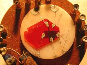 Physicists uncover organic semiconductor for plastic solar cells