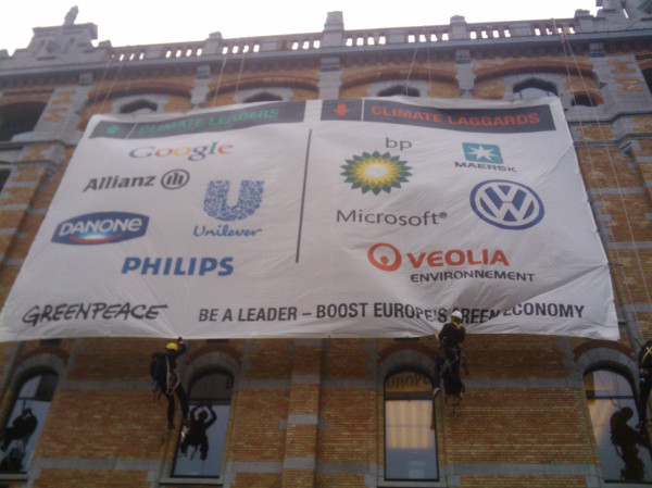 Greenpeace reta al sector empresarial europeo a liderar una economía verde