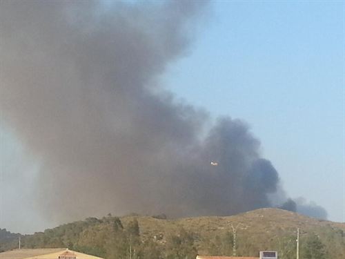 Estabilizado el incendio forestal de Benaguasil (Valencia)