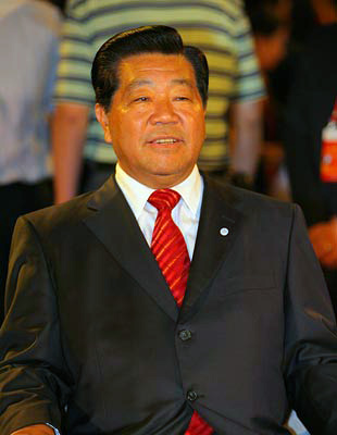 Máximo asesor político chino pide desarrollo amigable con medio ambiente