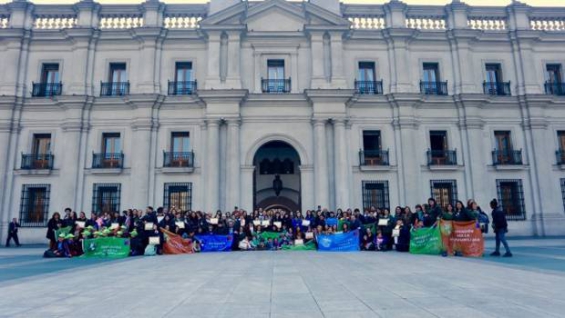Chile. Certifican ambientalmente a 70 establecimientos educativos