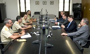 Andalucía y la UME mejoran su coordinación y colaboración en la lucha contra los incendios forestales