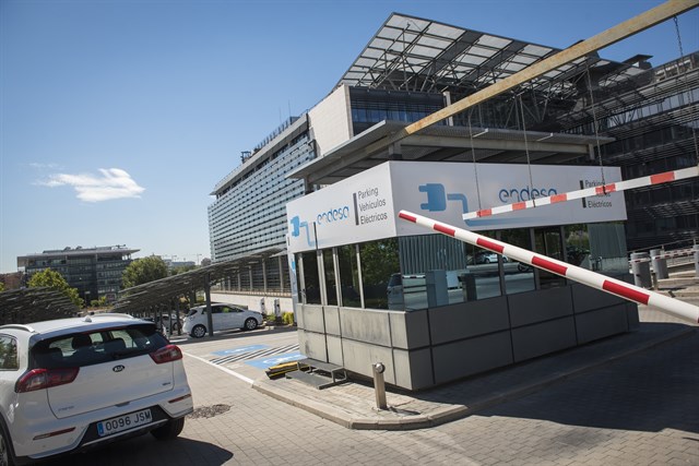 Los 243 coches eléctricos de la plantilla de Endesa superan 2 millones de kilómetros