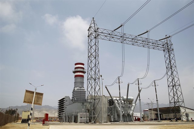 Los Presupuestos incorporan una enmienda que permite el superávit eléctrico para pagar litigios en arbitrajes por las renovables