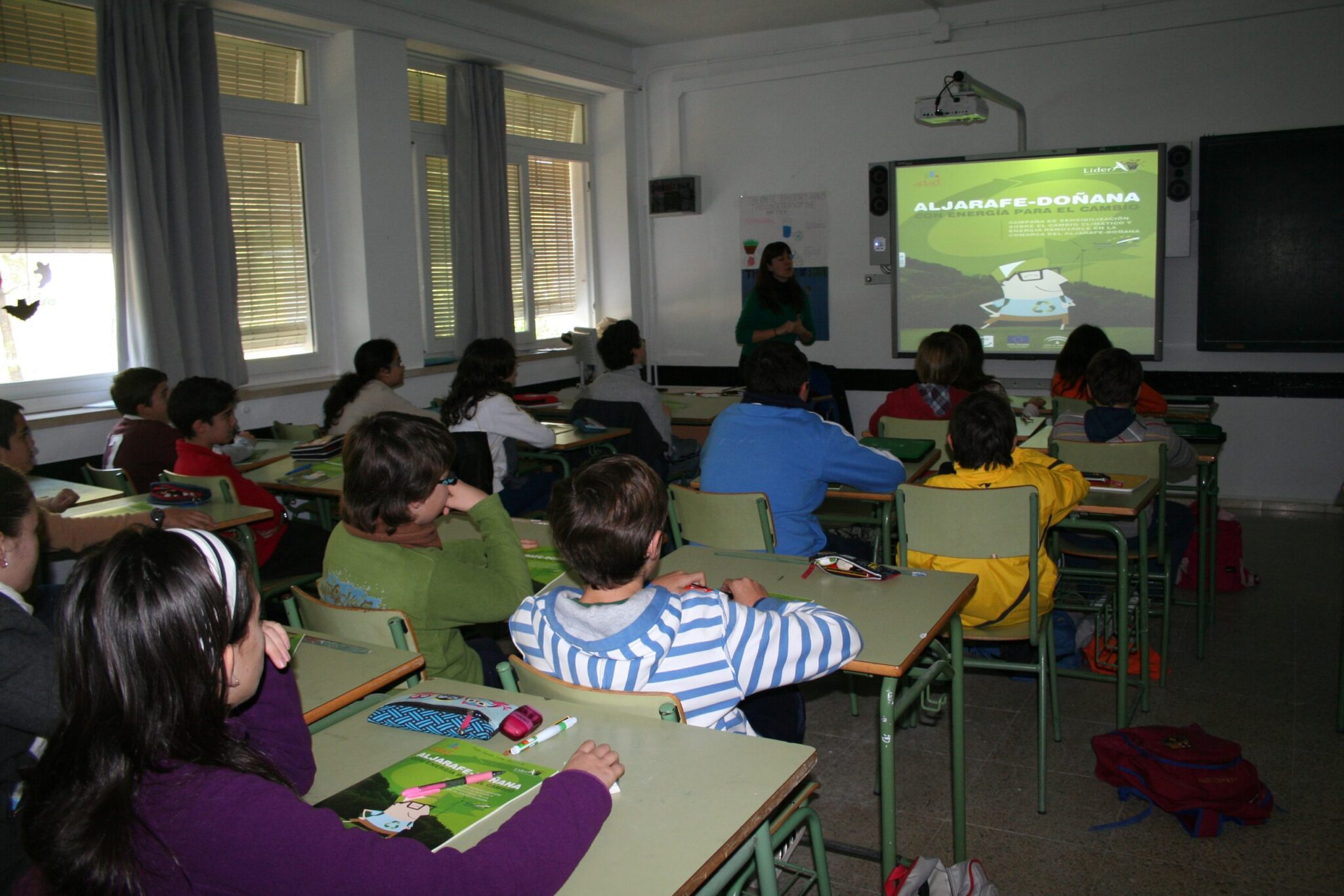 Arranca en Pilas un nuevo programa escolar de ADAD centrado en el cambio climático y las renovables
