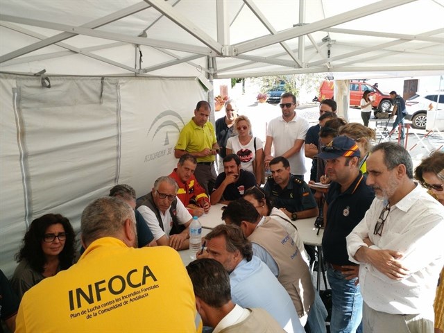 Estabilizado el incendio de Riotinto y autorizada la vuelta de los desalojados