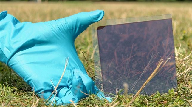 Recargan baterías de ion-litio con células solares fabricadas con perovskita