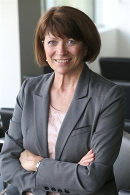 Allen & Overy refuerza su área de arbitraje internacional por los recortes a las renovables