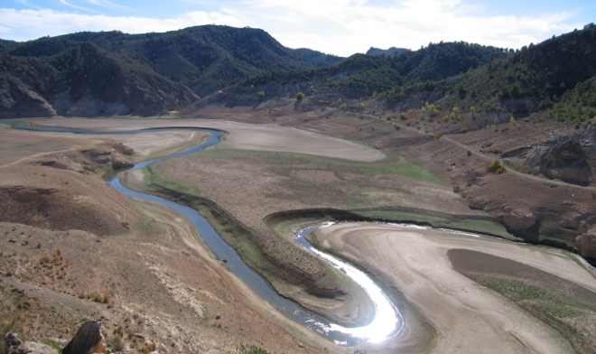 Una delegación latinoamericana visita la cuenca del Segura (España) para estudiar el uso eficiente del agua