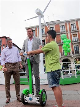 Valladolid conciencia a sus vecinos sobre las energías renovables