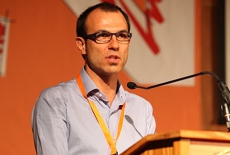 Barceló arremete contra el voto en blanco y asegura que la coalición "no se arrodillará ante Madrid"