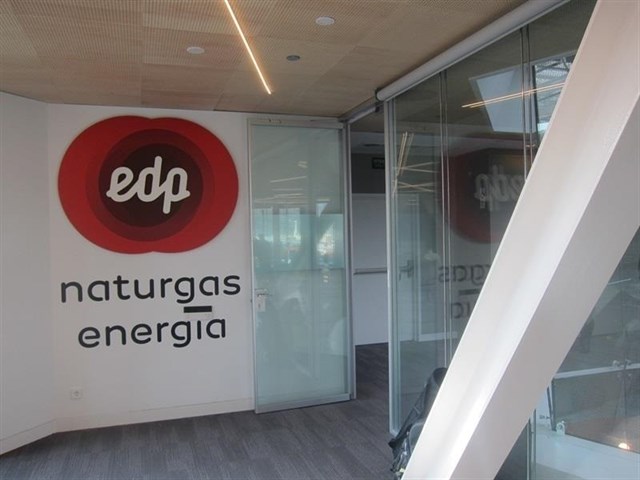 EDP vende Naturgas a JP Morgan por 2.591 millones de euros