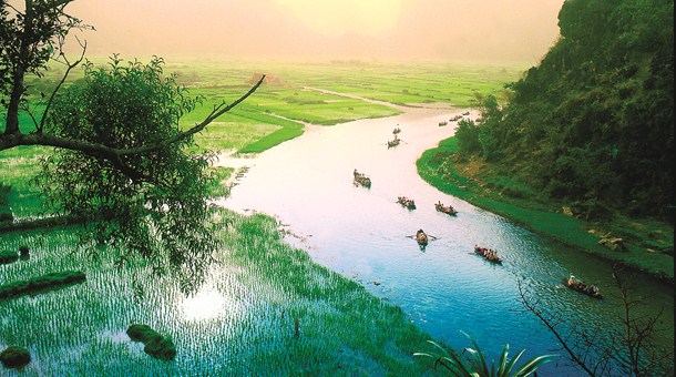 Más de 20.000 personas piden a los gobiernos del Mekong cancelar represa Xayaburi (Tailandia)