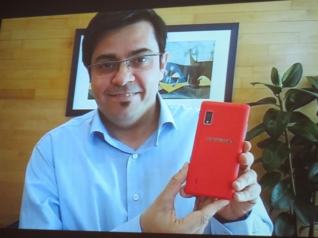 El móvil de comercio justo entra en el portolio municipal de Barcelona