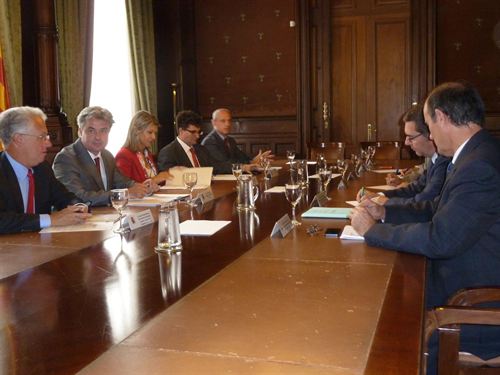 El Gobierno crea una comisión de seguimiento sobre Castor con alcaldes de Tarragona