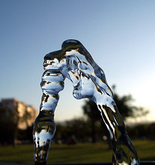 Expertos suizos inician una investigación sobre los efectos contaminantes del agua