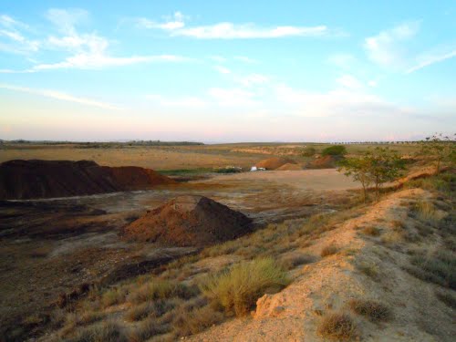 Depósito de abonos animales al aire libre en Osso de Cinca