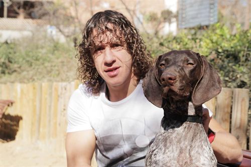 Castración de mascotas. Carles Puyol abandera la campaña