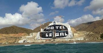 Las obras del Algarrobico seguirán adelante