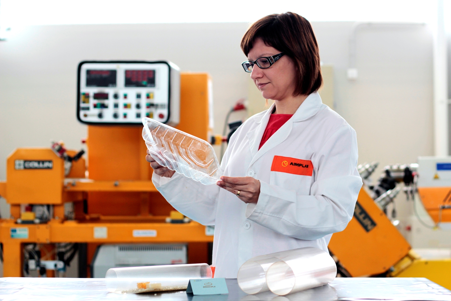 AIMPLAS desarrolla envases biodegradables para panadería elaborados a partir de desechos de pan