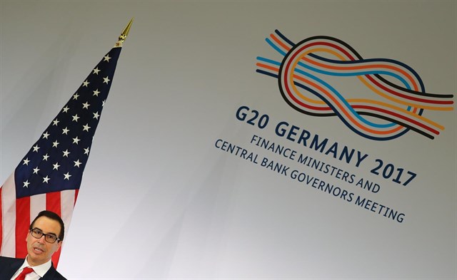 El secretario del Tesoro de Estados Unidos defiende la retirada del Acuerdo de París