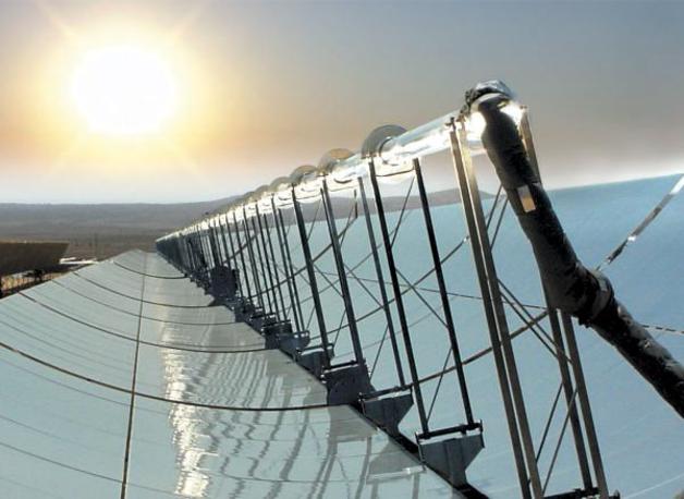 Los termosolares ven ‘desmesurado’ el beneficio regulado de las eléctricas