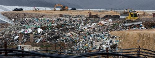 España ‘quemará’ irresponsablemente parte de sus residuos en vertederos en 2020