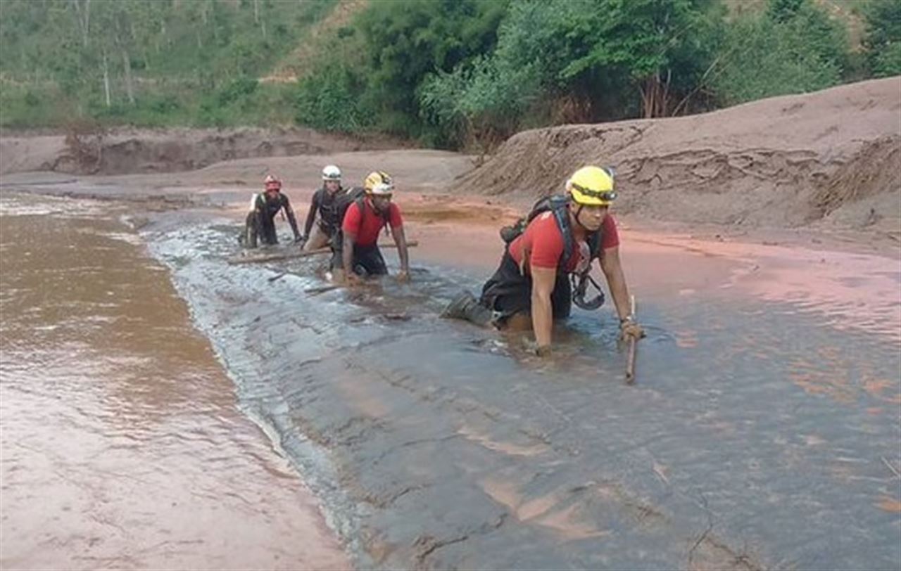 La costa Este de Brasil a la espera de una brutal avalancha de barro
