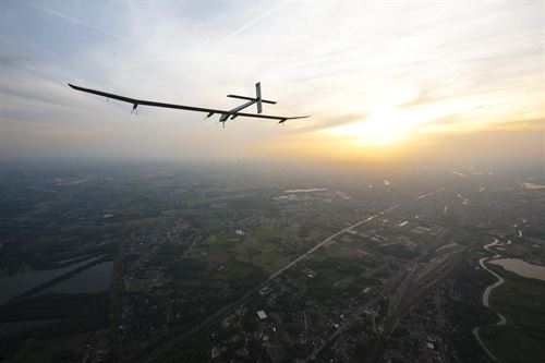 El avión Solar Impulse atravesará Estados Unidos de mayo a julio