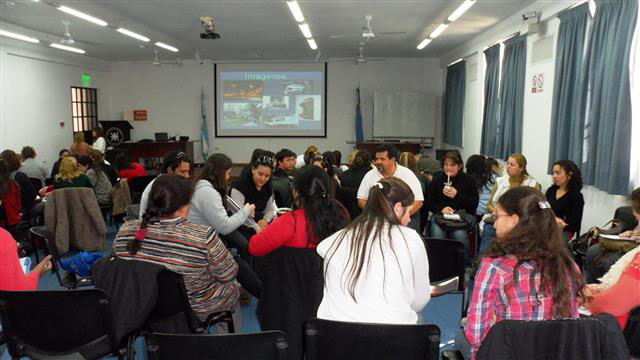 Docentes se capacitaron sobre el uso racional de la energía