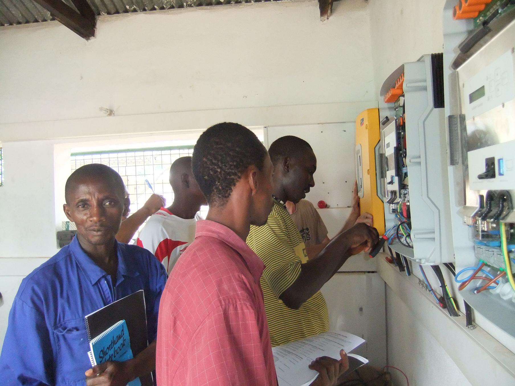 SMA y Azimut 360 mejoran las condiciones sanitarias de un hospital de Sierra Leona