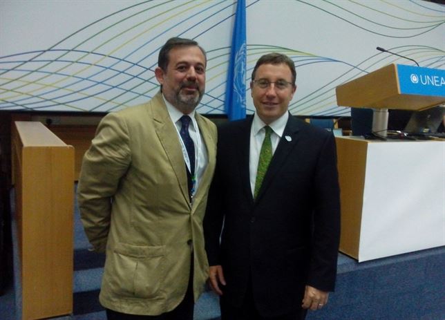 El secretario de Estado de Medio Ambiente se reúne con el director ejecutivo del PNUMA en Nairobi