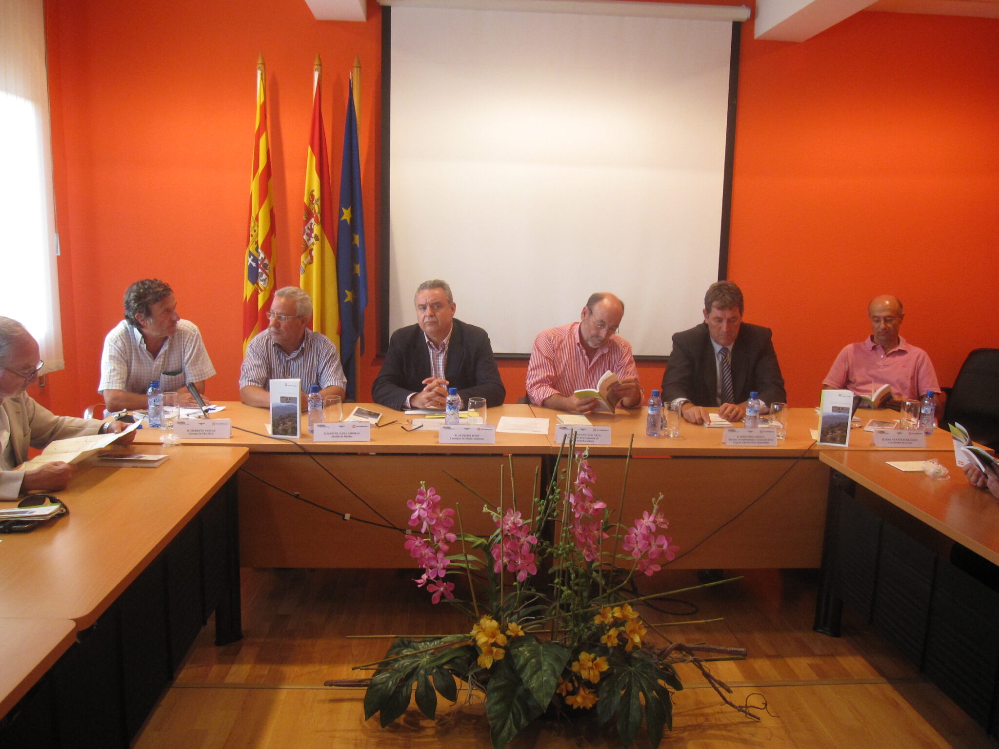 La colección de guías de la Red Natural de Aragón se completará con un número que recogerá lo más destacado de cada una de las 33 comarcas