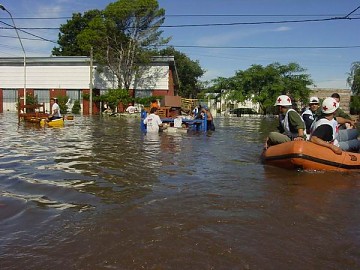 Casi tres millones de damnificados y más de 400 muertos en un año a causa de las lluvias en Colombia