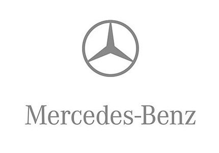 Mercedes Benz realiza un pequeño donativo a European Green Capital de Vitoria