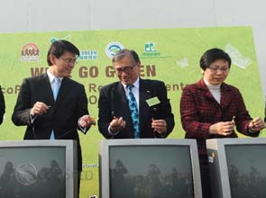 Hong Kong’s year-end recycling campaign ends with a bang