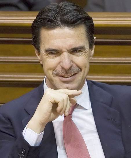 El Ministro Soria ‘bromea’ y dice que las inversiones llegan a las energías renovables por la credibilidad del país