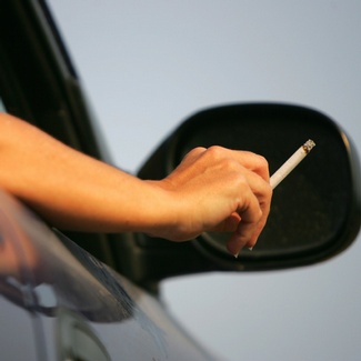 No fumar en el coche reduciría los incendios forestales
