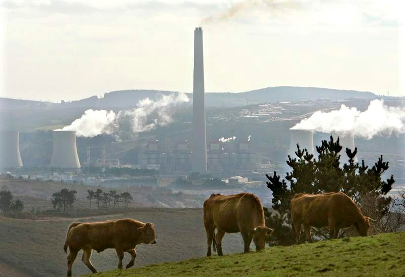 Decreto del carbón. 400 millones y 35% más emisiones de CO2