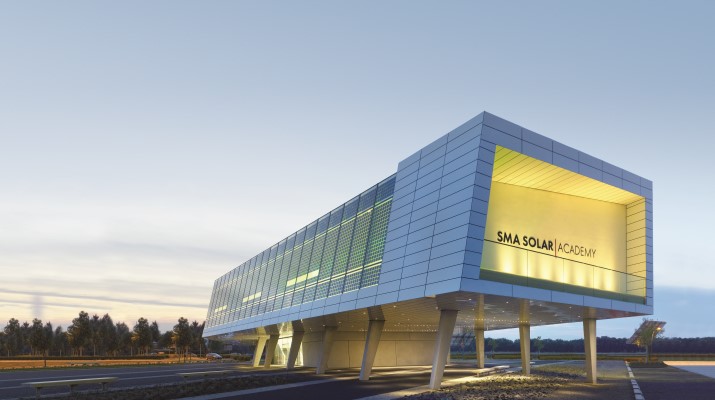 La SMA Solar Academy gana el Premio Solar Alemán 2013