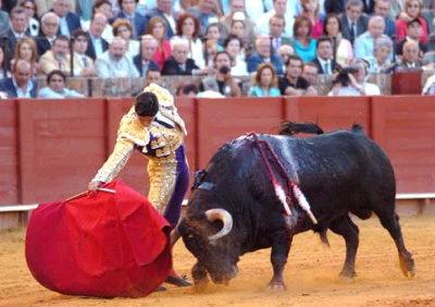 Las corridas de toros ‘capa caída’