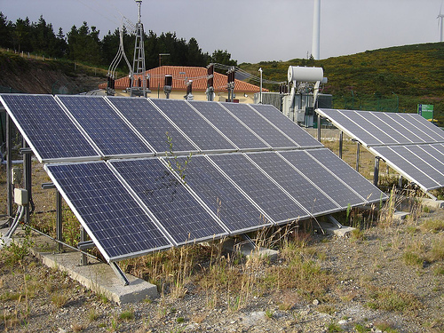 Alstom entra en el mercado de la energía solar al asociarse con la americana BrightSource Energy